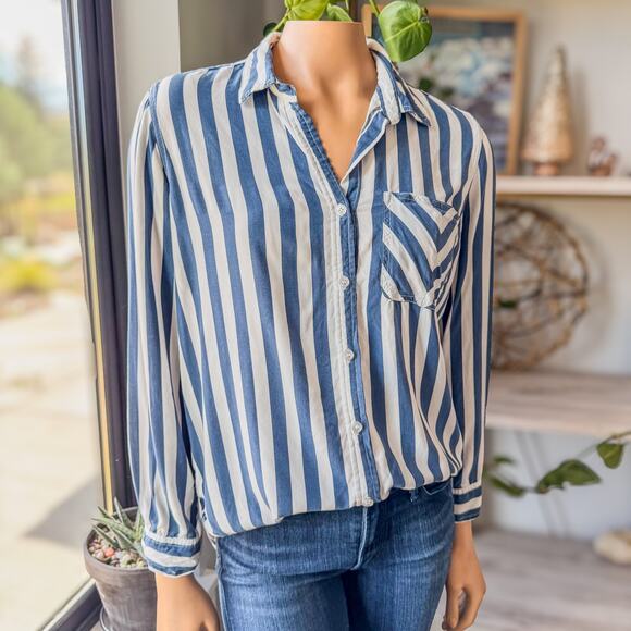 Velvet Heart Los Angeles, Navy & White Striped Button Up Collared Shirt, Medium - Picture 2 of 8